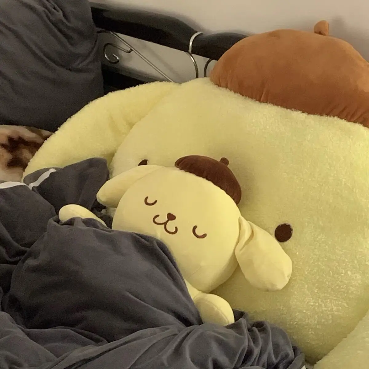 🌟 Sanrio's Kawaii Pom Pom Purin Plushie: The Ultimate Soft and Adorable Stuffed Animal Toy - Image 6