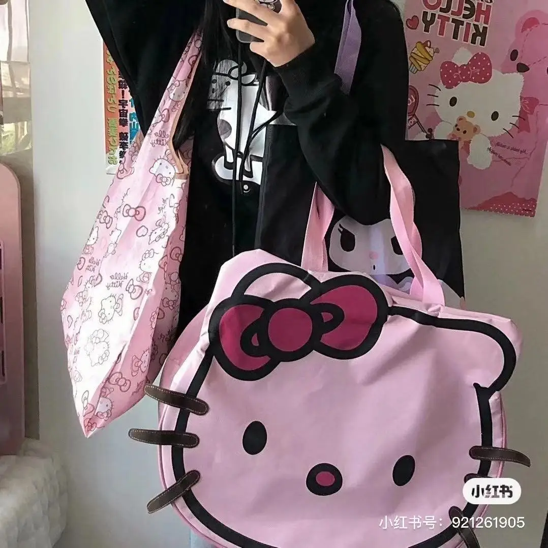 Hello Kitty Premium Travel Tote with Ample Capacity - Image 7