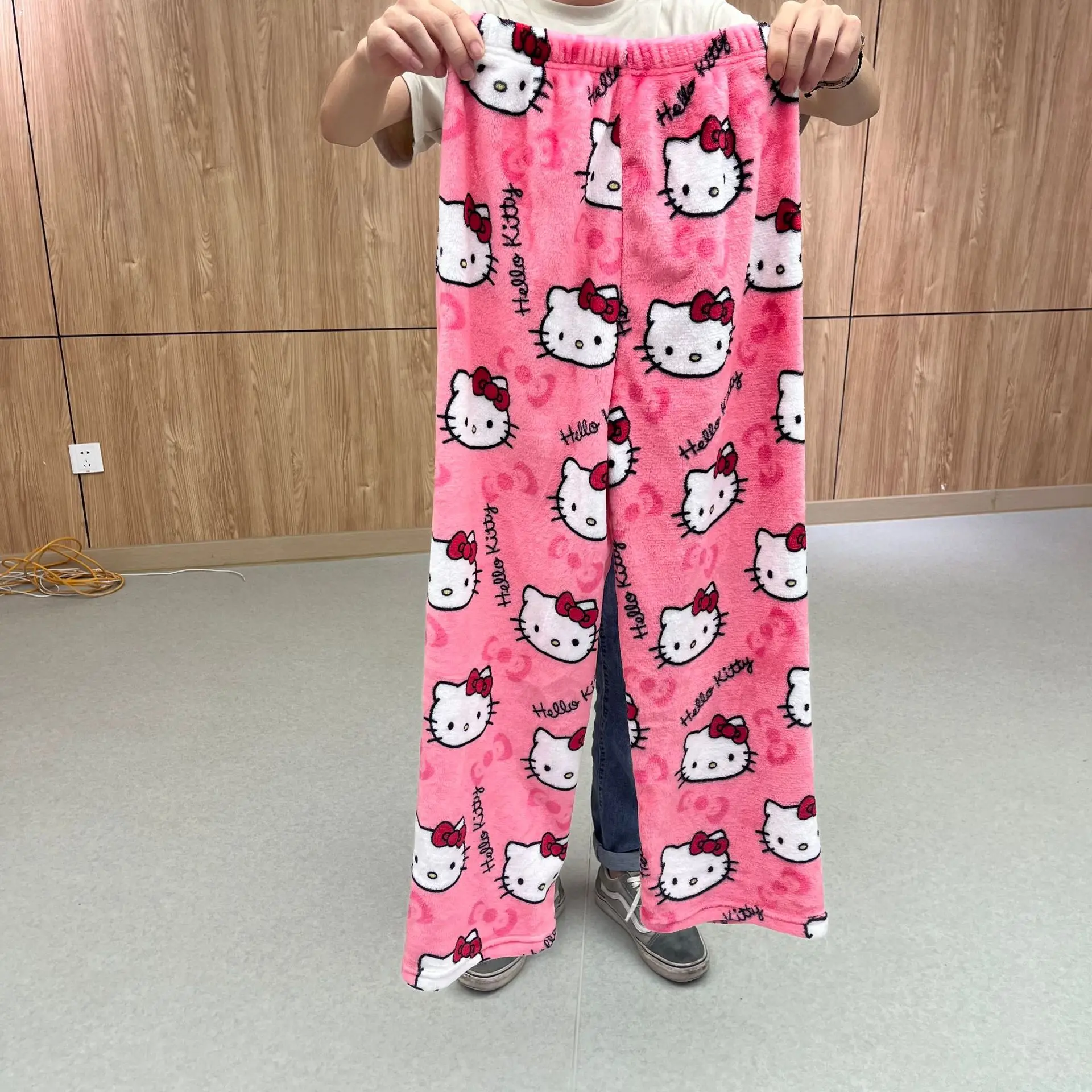 Kawaii Hello Kitty Pajama Pants: Cute & Cozy! - Image 16