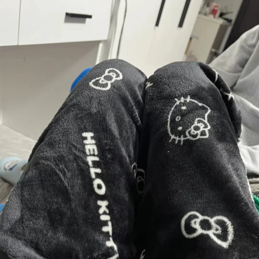 Kawaii Hello Kitty Pajama Pants: Cute & Cozy! - Image 7
