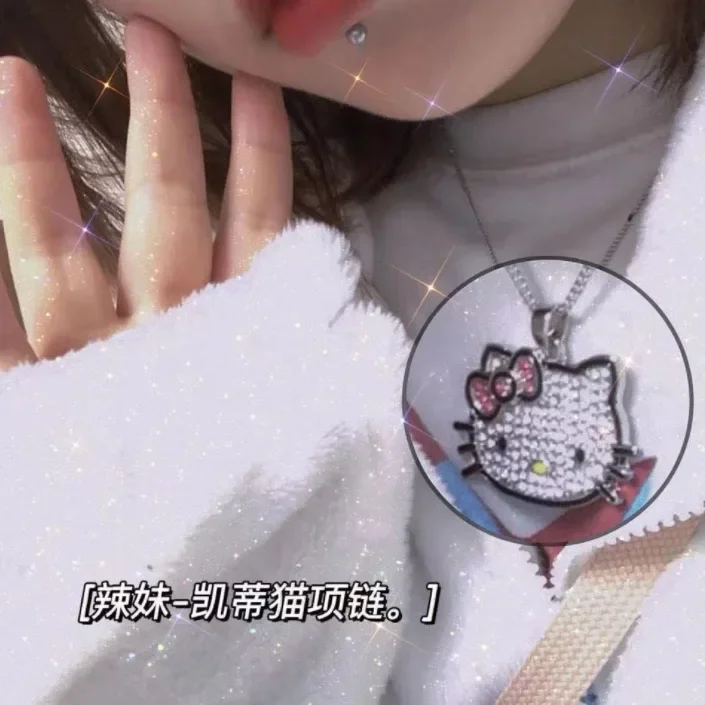 Radiant Whiskers: Kawaii Sanliou Hello Kitty Sparkle Gems Necklace – Unleash Your Inner Charm with Every Glittering Gem! - Image 9