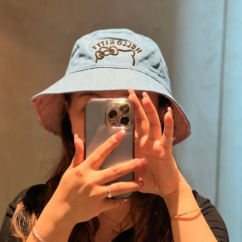 Sanrio Hello Kitty 🌺 Printed Reversible Summer Sun Hat for Girls: Cute Bucket Hat 🧢 - Image 3